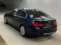 BMW 3-Series лот № 2165 оценка 3.5  с аукциона в Японии 1