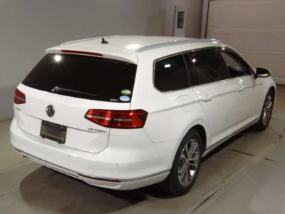 Volkswagen PASSAT VARIANT