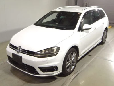 Volkswagen GOLF VARIANT