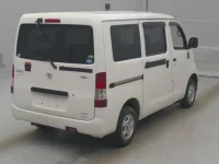Toyota LITE ACE VAN лот № 76012 оценка R  с аукциона в Японии 1