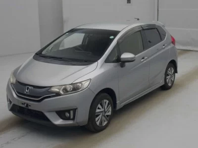 Honda FIT  с аукциона в Японии