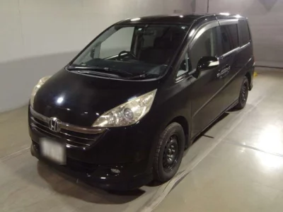 Honda STEP WAGON  с аукциона в Японии