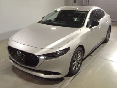 Mazda MAZDA3  с аукциона в Японии