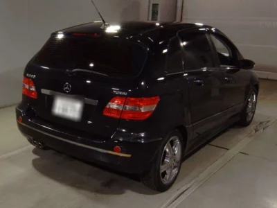 Mercedes-Benz B CLASS  с аукциона в Японии