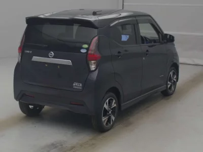 Nissan DAYZ  с аукциона в Японии