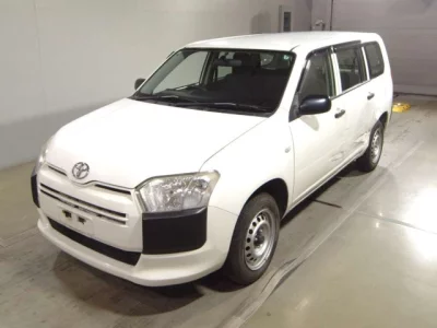 Toyota SUCCEED  с аукциона в Японии