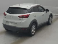 Mazda CX-3 лот № 70205 оценка 4  с аукциона в Японии 1