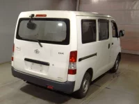 Toyota LITE ACE VAN лот № 62031 оценка RA  с аукциона в Японии 1
