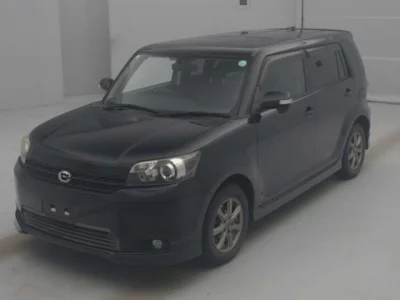 Toyota COROLLA RUMION  с аукциона в Японии