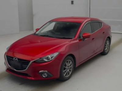 Mazda AXELA  с аукциона в Японии