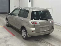 Mazda DEMIO лот № 90001 оценка 4  с аукциона в Японии 1