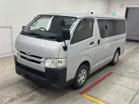 Toyota HIACE VAN лот № 30016 оценка 3.5  с аукциона в Японии 3
