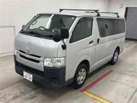 Toyota HIACE VAN лот № 30017 оценка R  с аукциона в Японии 3