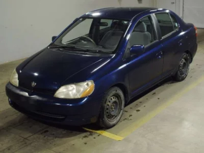 Toyota PLATZ  с аукциона в Японии