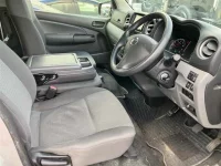 Nissan CARAVAN VAN лот № 30023 оценка 3.5  с аукциона в Японии 6