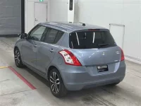 Suzuki SWIFT лот № 30030 оценка R  с аукциона в Японии 1