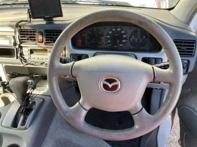 Mazda BONGO FRIENDEE