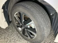 Toyota VOXY лот № 30044 оценка 4  с аукциона в Японии 8