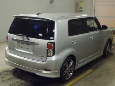 Toyota COROLLA RUMION