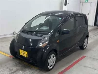 Mitsubishi I-MIEV лот № 90116 оценка 4  с аукциона в Японии 3