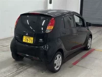 Mitsubishi I-MIEV лот № 90116 оценка 4  с аукциона в Японии 4