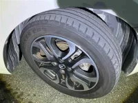 Mazda DEMIO лот № 30073 оценка 4  с аукциона в Японии 8