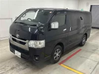 Toyota HIACE VAN лот № 30107 оценка 4  с аукциона в Японии 3
