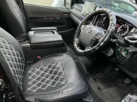 Toyota HIACE VAN лот № 30107 оценка 4  с аукциона в Японии 6