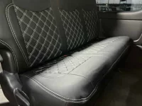 Toyota HIACE VAN лот № 30107 оценка 4  с аукциона в Японии 7