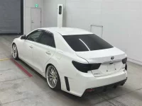 Toyota MARK X лот № 30056 оценка X  с аукциона в Японии 1