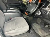Toyota HIACE VAN лот № 30092 оценка 3.5  с аукциона в Японии 6