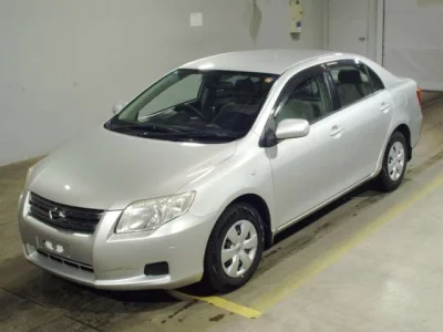 Toyota COROLLA AXIO  с аукциона в Японии