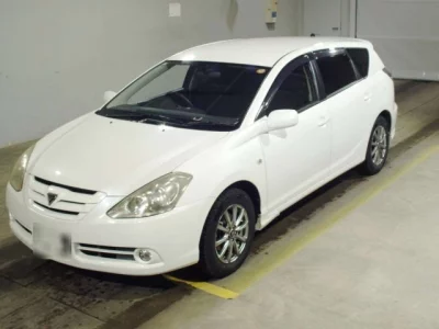 Toyota CALDINA  с аукциона в Японии