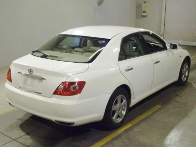 Toyota MARK X  с аукциона в Японии