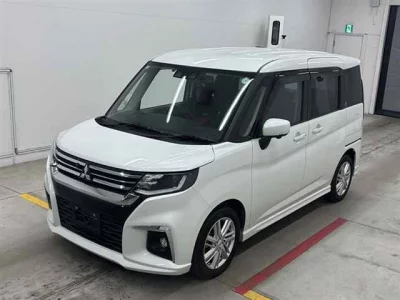 Mitsubishi DELICA D2
