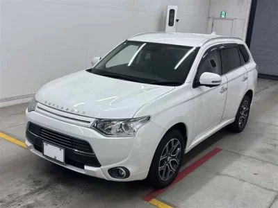 Mitsubishi OUTLANDER PHEV