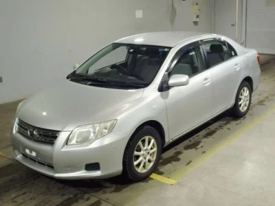 Toyota COROLLA AXIO  с аукциона в Японии