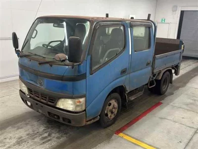 Toyota DYNA  с аукциона в Японии