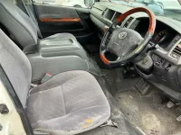 Toyota HIACE VAN лот № 90227 оценка 3  с аукциона в Японии 6