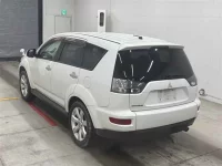 Mitsubishi OUTLANDER лот № 90230 оценка 3.5  с аукциона в Японии 1