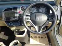 Honda STREAM лот № 4026 оценка 3.5  с аукциона в Японии 4