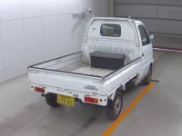 Suzuki CARRY TRUCK лот № 4518 оценка 3  с аукциона в Японии 3