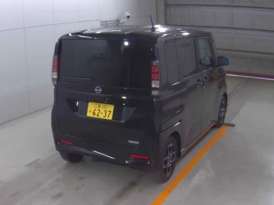 Nissan ROOX  с аукциона в Японии