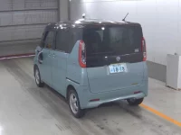 Nissan ROOX лот № 8020 оценка R  с аукциона в Японии 1