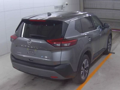 Nissan X-TRAIL  с аукциона в Японии