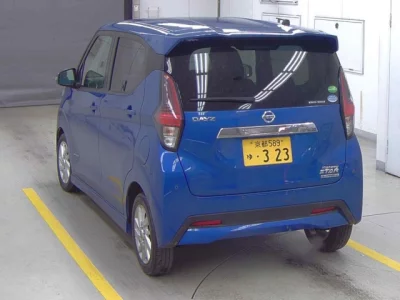 Nissan DAYZ  с аукциона в Японии