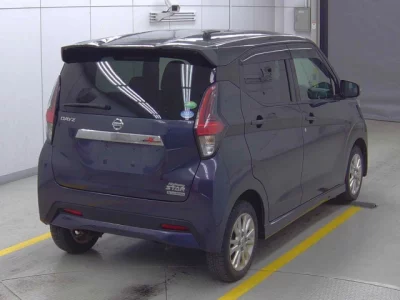 Nissan DAYZ  с аукциона в Японии