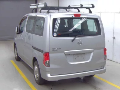 Nissan NV200  с аукциона в Японии