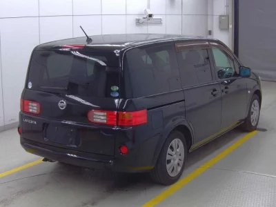 Nissan LAFESTA