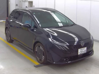 Nissan AURA